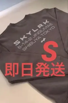 skylrk Tokyo pop up 限定　トレーナー