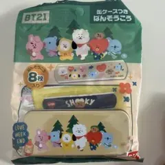 BT21 キャラクター付きバンドエイド 8枚入り