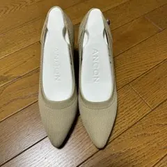 新品未使用　Anne Coquine レディーバード付きニットパンプス 23cmのサムネイル