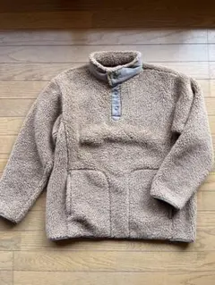 ユニクロ　オーバーサイズプルオーバー　ホワイトマウンテニアリング