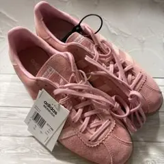 お値下げ新品未使用韓国adidas Bermuda ピンク23.5cm 大人気