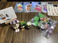 クレヨンしんちゃん ミニフィギュアセット ガチャ - メルカリ