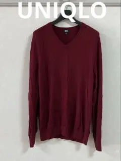 UNIQLO バーガンディ Vネックニットセーター
