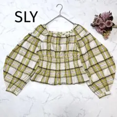 SLY＊スライ＊チェック柄パフスリーブブラウス　ウエストシャーリングのサムネイル