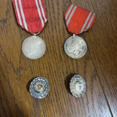 希少 珍品 出征 支那事変 輜重兵第十四聯隊 金張刻印 勲章まとめ3点