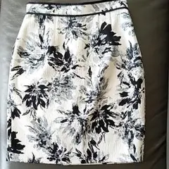 ☆JUSGLITTY タイトスカート サイズ1 美品☆のサムネイル
