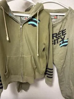 ♪週末限定値下げ♪FREE CITY フリーシティ パーカー 166075425.jpg?cmsp_timestamp=