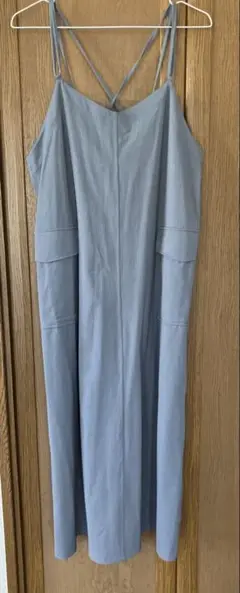 ❗️お値下げしました❗️グレー ストラップ付き ロングジャンパースカート