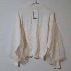 【値下げ】リノルーセ　しまむら　プルオーバー　長袖　白　チュール　秋　冬服　L
