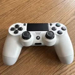 ホワイト DUALSHOCK 4 コントローラー 純正品
