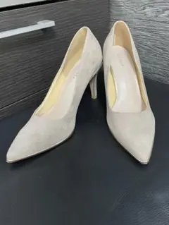 ベージュ ポインテッドトゥ ハイヒール
