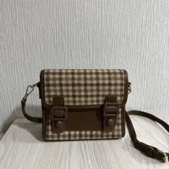 チェック柄ブラウンショルダーバッグ