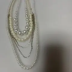 ホワイトパール多層ネックレス