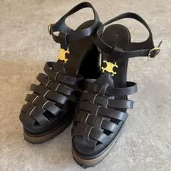 セリーヌ　サンダル　トリオンフ　グラディエーター　美品　ブラック　黒　レディースのサムネイル