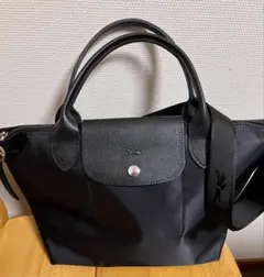 Longchampトートバッグ ショルダーストラップ付き