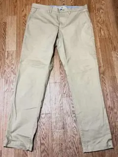 LACOSTE チノパン