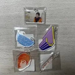 砂つぶ ジャルジャル グッズ アクリルキーホルダー - メルカリ