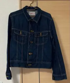 Item thumbnail for item 79958053-0109-44c8-8893-cb71cd61539b