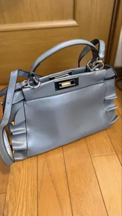 ✨良品✨ フルラ トートバッグ 巾着型 ステイシー ポーチ付き 白色 