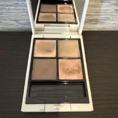 RMK シンクロマティック　アイシャドウパレット 01 ソフトスポット