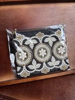 インド刺繍リボン 黒 小型ポーチ