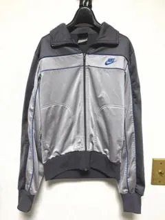 【532】 Nike ジップアップジャケット グレー