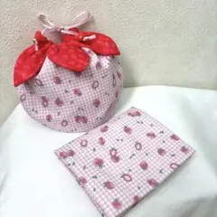 いちご巾着&ティッシュケースお揃いセット②・イチゴ巾着・苺巾着・巾着