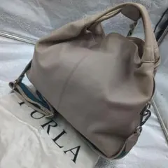フルラ　ショルダー　2way グレージュ