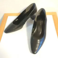 日本製 ブラック レザー パンプス