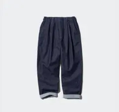 UNIQLO ユニクロ　キッズタックワイドデニムパンツ　140サイズ