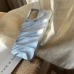 GEEKATフィルム iPhone15用ケース シルバー