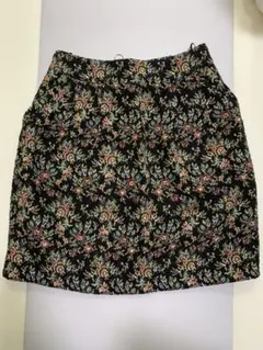 【AS KNOW AS PINKY】花柄スカート（秋冬）