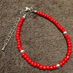 ブレスレット レッド シルバーメタル グラスビーズ アジャスター付き
