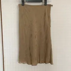 スカートのサムネイル