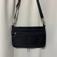 ショルダーバッグ ブラック