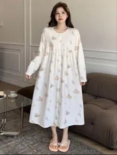 SHEIN DAZY ワンピース　パジャマ　ルームウェア　前あきのサムネイル