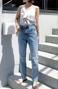 YANUK Straight ANNETTE デニムパンツのサムネイル