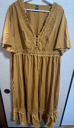 SHEIN 4XL オリーブ色 刺繍入りワンピース