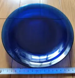 深みのあるブルー ガラスプレート 皿のサムネイル