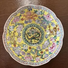2919 中国 景徳鎮 粉彩 龍文 花文 飾皿 22cm - メルカリ