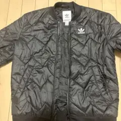 adidas 黒 ダウンジャケット