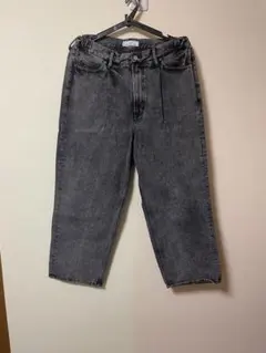 Item thumbnail for item 223e7db7-53a9-4a37-8da9-a7d71c21339f