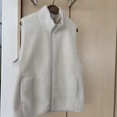 無印良品　ホワイト フリース ベスト 新品未使用