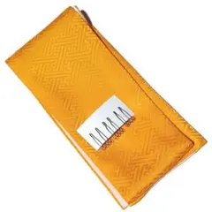 重ね衿　重ね襟　重ねえり　かさね衿　黄色寄りのオレンジ　オレンジ色　振袖　振り袖