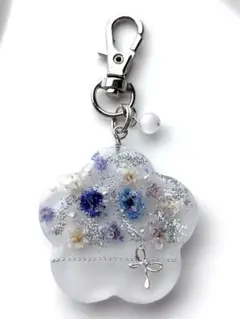 ドライフラワー パール リボン入りレジンチャーム キーホルダー