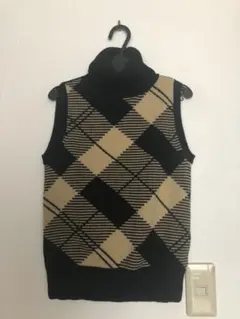 ニットベスト　アーガイル柄