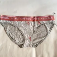 Item thumbnail for item 91e6db1c-aaaf-481f-9f31-db30c87fd894