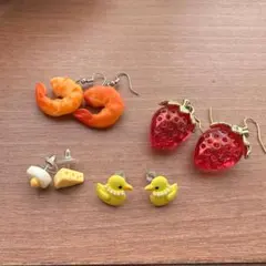 〖新品〗 おもしろピアス4個セット まとめ売り
