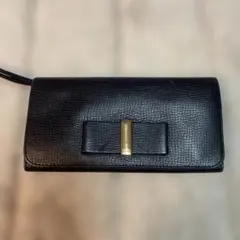 値下げ中！Chloé ブラック 二つ折り財布のサムネイル