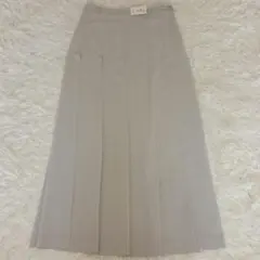 新品タグ付　agnes b. アニエスベー　マキシ丈　プリーツスカート 36のサムネイル